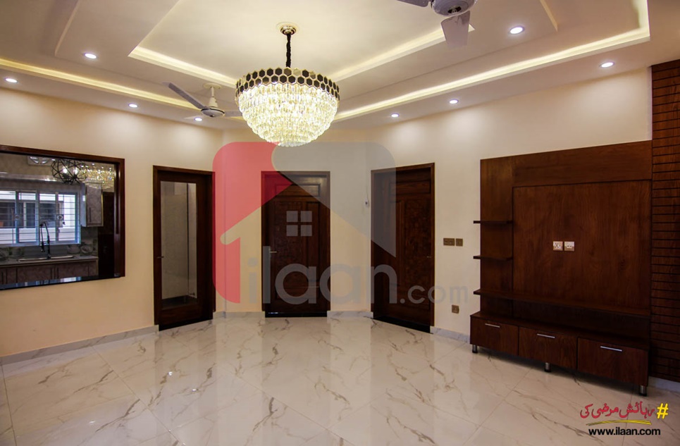 10 marla house for sale in Jasmine Block, Sector C, Bahria Town, Lahore