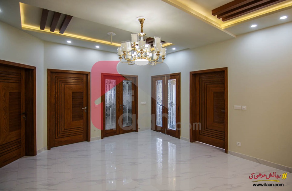 10 marla house for sale in Jasmine Block, Sector C, Bahria Town, Lahore