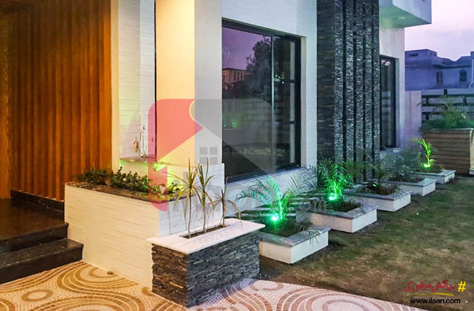 1 Kanal 7 Marla House for Sale in Gulbahar Block, Sector C, Bahria Town, Lahore