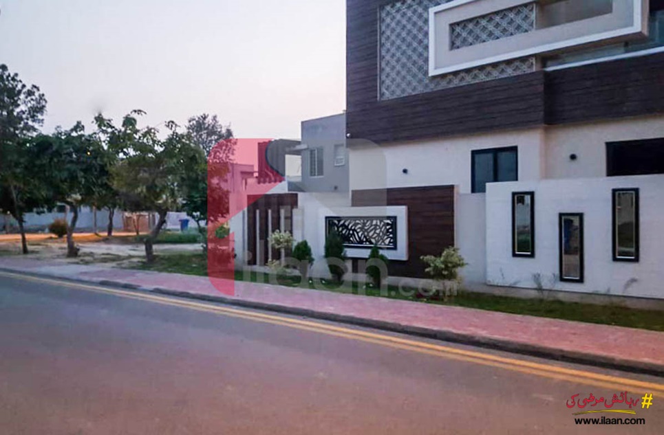 1 Kanal 7 Marla House for Sale in Gulbahar Block, Sector C, Bahria Town, Lahore