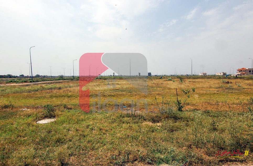 1 Kanal Plot (Plot no 559) for Sale in Block W, Phase 8, DHA, Lahore