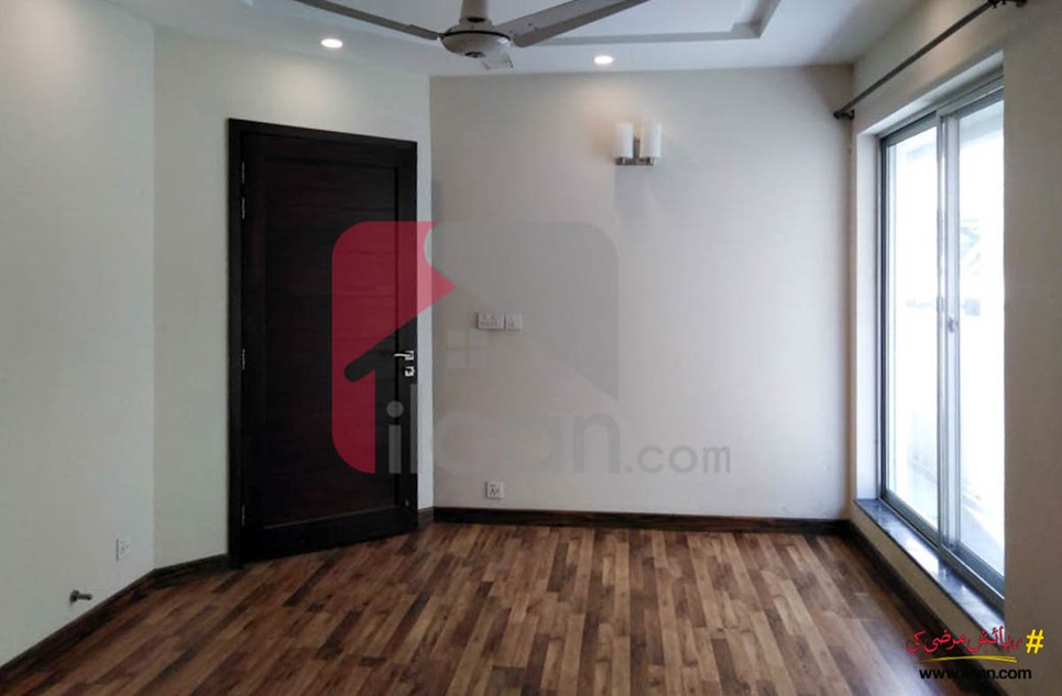 10 Marla House for Sale in Block R, Phase 8, DHA Lahore