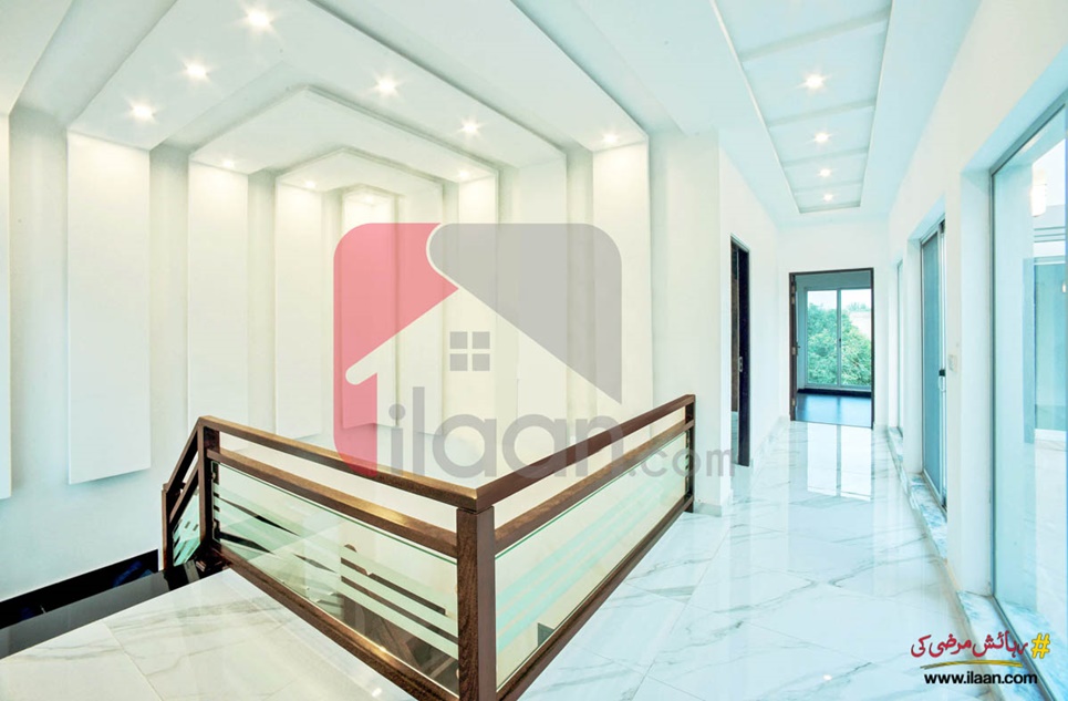 10 Marla House for Sale in Phase 5, DHA, Lahore