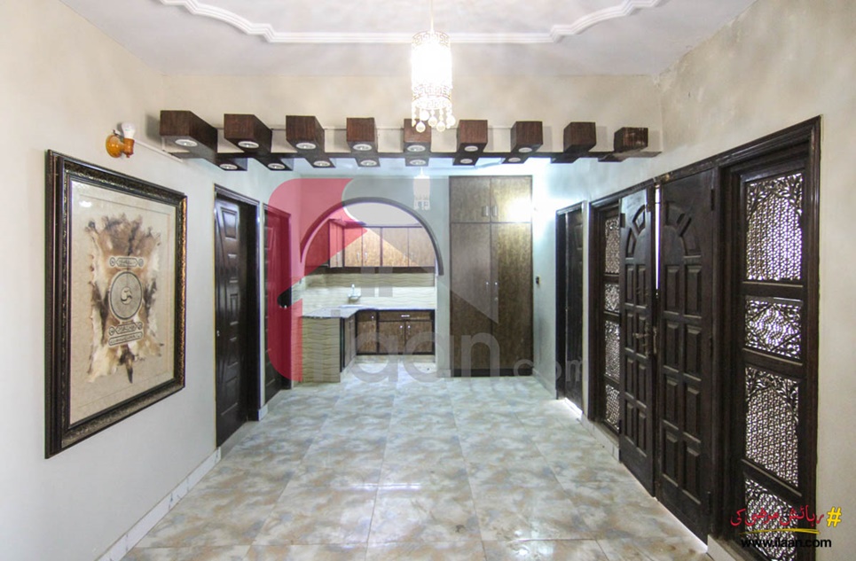 1400 Sq.ft Apartment for Sale (Sixth Floor) in Mehmoodabad, Jamshed Town, Karachi (Furnished)