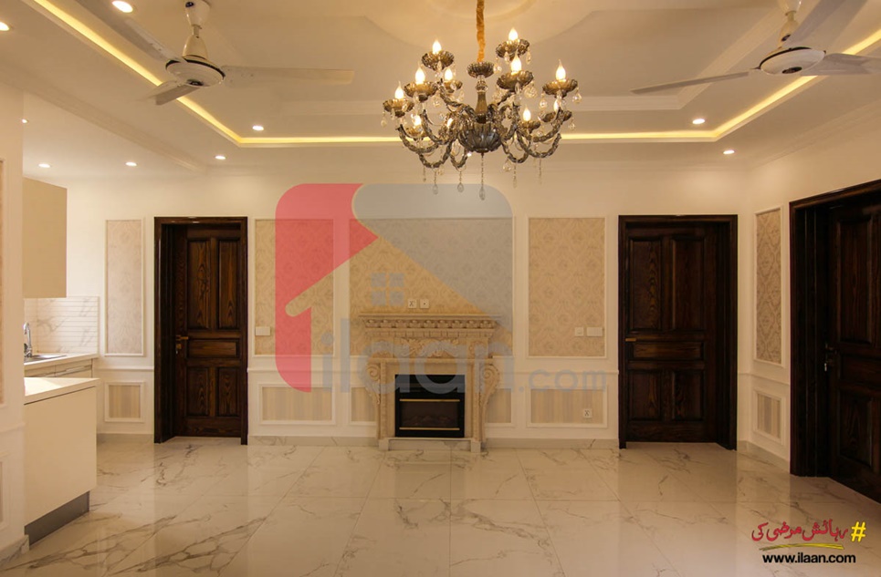 1 Kanal House for Sale in Block BB, Phase 4, DHA Lahore