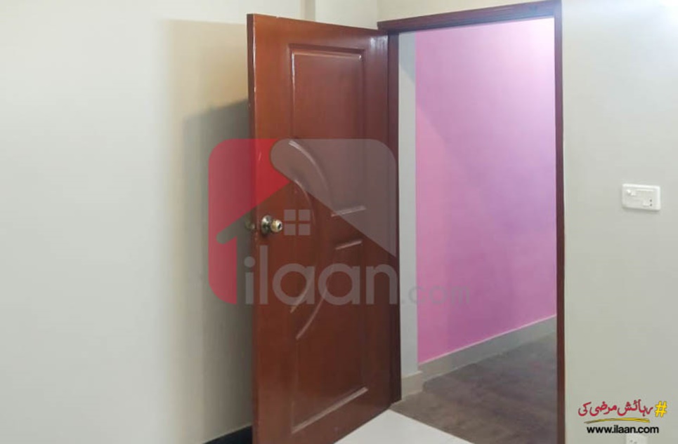 900 Sq.ft Apartment for Sale (First Floor) in Sehar Commercial Area, Phase 7, DHA Karachi