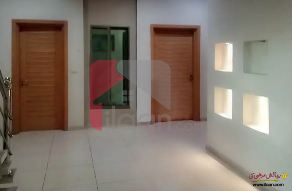 10 Marla House for Rent in Amin Town, Canal Road, Faisalabad