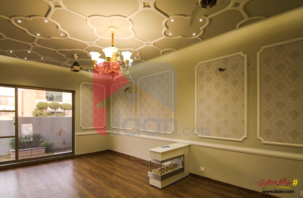 10 Marla House for Sale in Block L, Phase 5, DHA Lahore