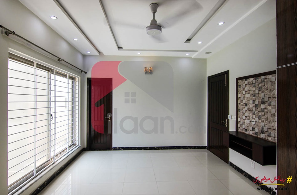 10 Marla House for Sale in Block H1, Valencia Housing Society, Lahore