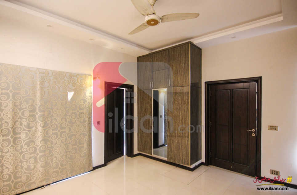 12 Marla House for Sale in Block D, Phase 5, DHA Lahore