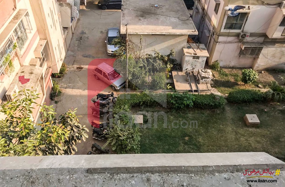 1350 Sq.ft Apartment for Sale (Fourth Floor) in Hasan Square, Gulshan-e-iqbal, Karachi