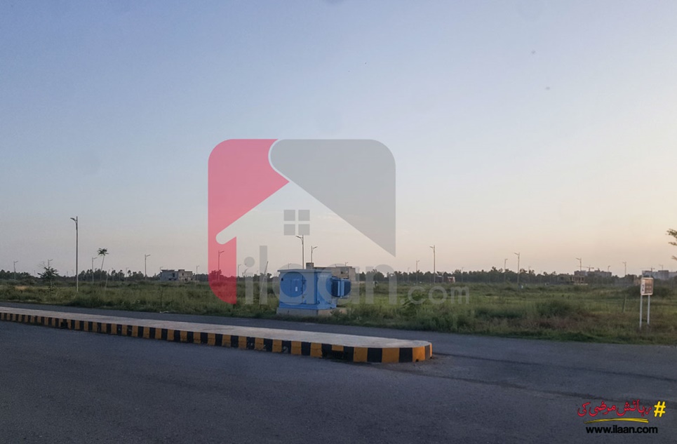 1 Kanal Plot for Sale in Block Z, Phase 7, DHA Lahore (150' Road)