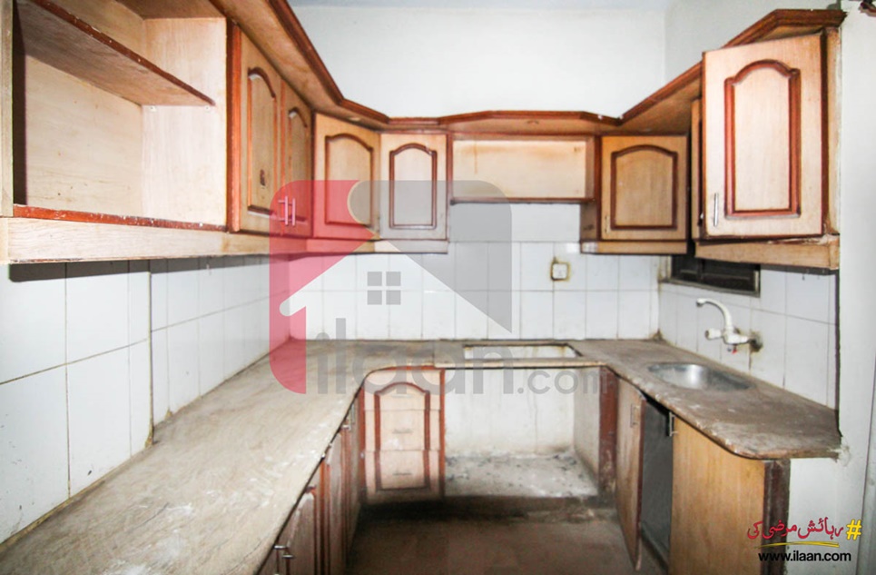 725 Sq.ft Apartment for Sale (Third Floor) in Block 14, Gulistan-e-Johar, Karachi