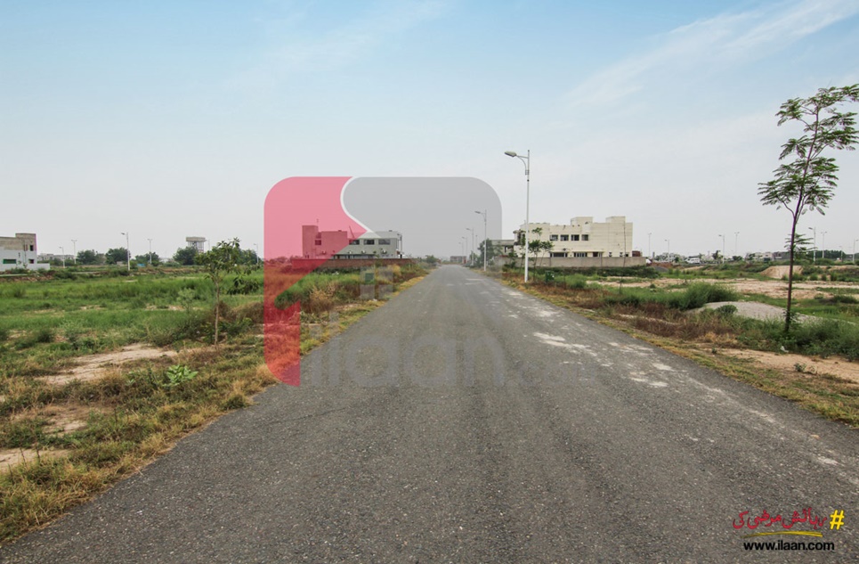 1 Kanal Plot (Plot no 86) for Sale in Block R, Phase 7, DHA Lahore