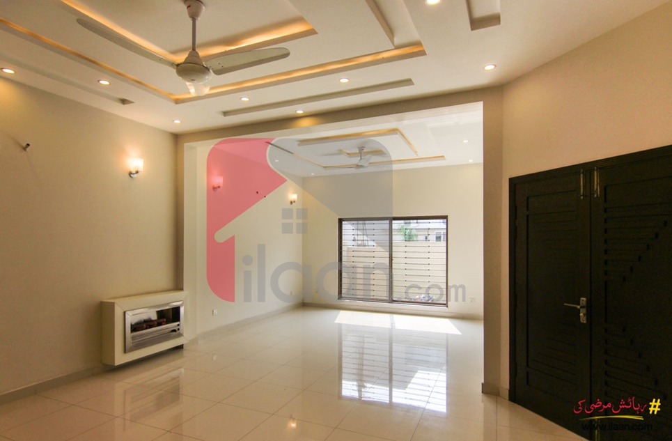 10 Marla House for Sale in Block F, State Life Housing Society, Lahore