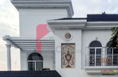 10 Marla House for Sale in Overseas B, Sector D, Bahria Town, Lahore