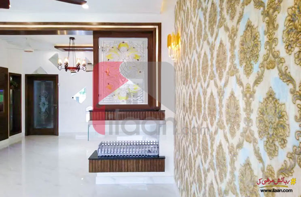 10 Marla House for Sale in Gulbahar Block, Sector C, Bahria Town, Lahore