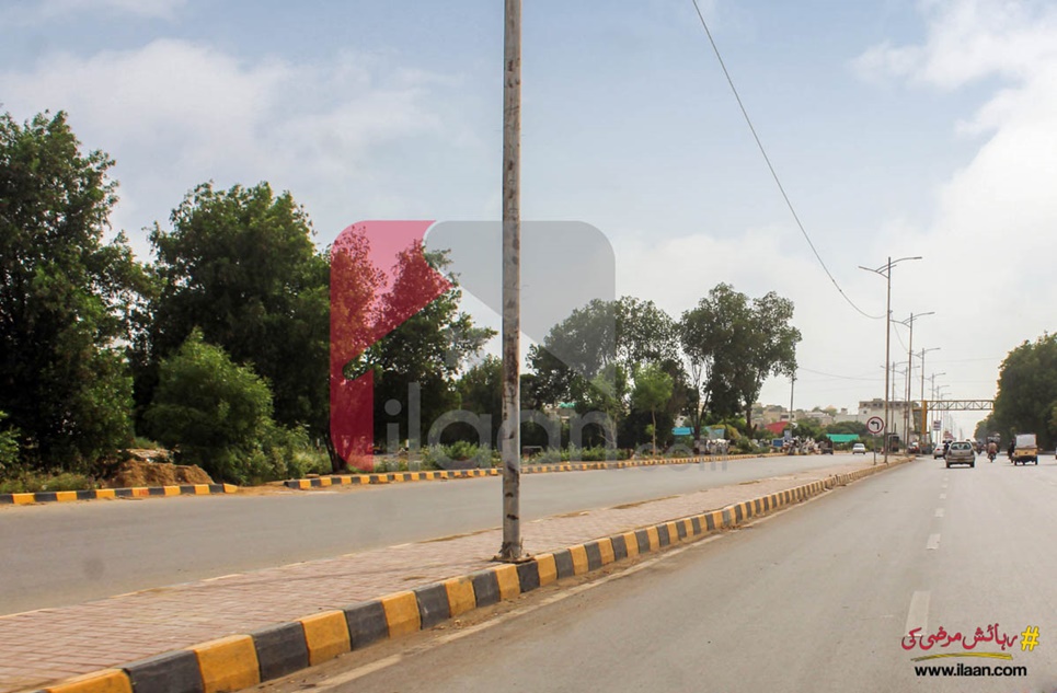 400 Sq.yd Commercial Plot for Sale in Block 7, Gulistan-e-Johar, Karachi