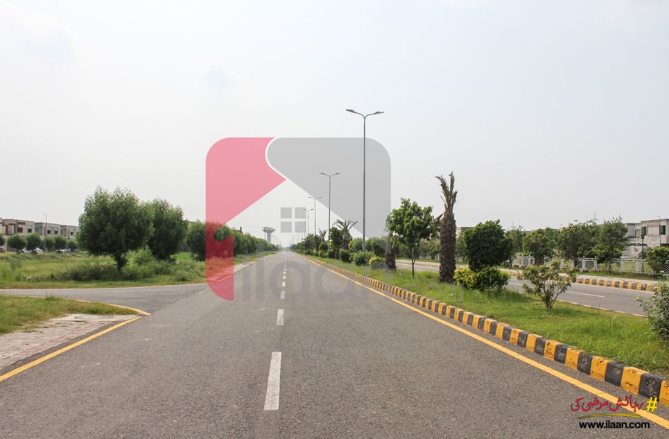 10 Marla Plot for Sale on Main Boulevard, Block S, Lahore Motorway City, Lahore
