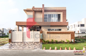 10 Marla House for Sale in Block D, Phase 6, DHA Lahore