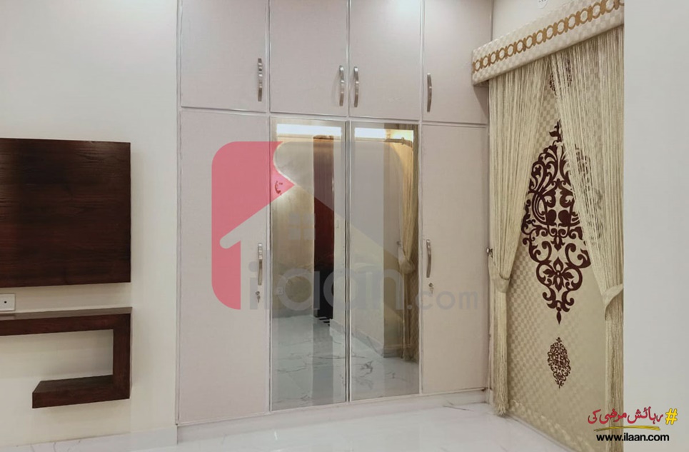 10 Marla House for Sale in Jasmine Block, Sector C, Bahria Town, Lahore