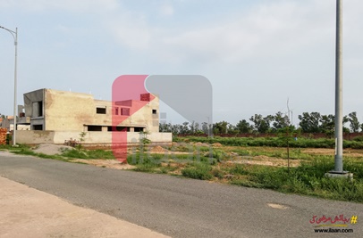 1 Kanal Plot (Plot no 556) for Sale in Block Y, Phase 7, DHA Lahore