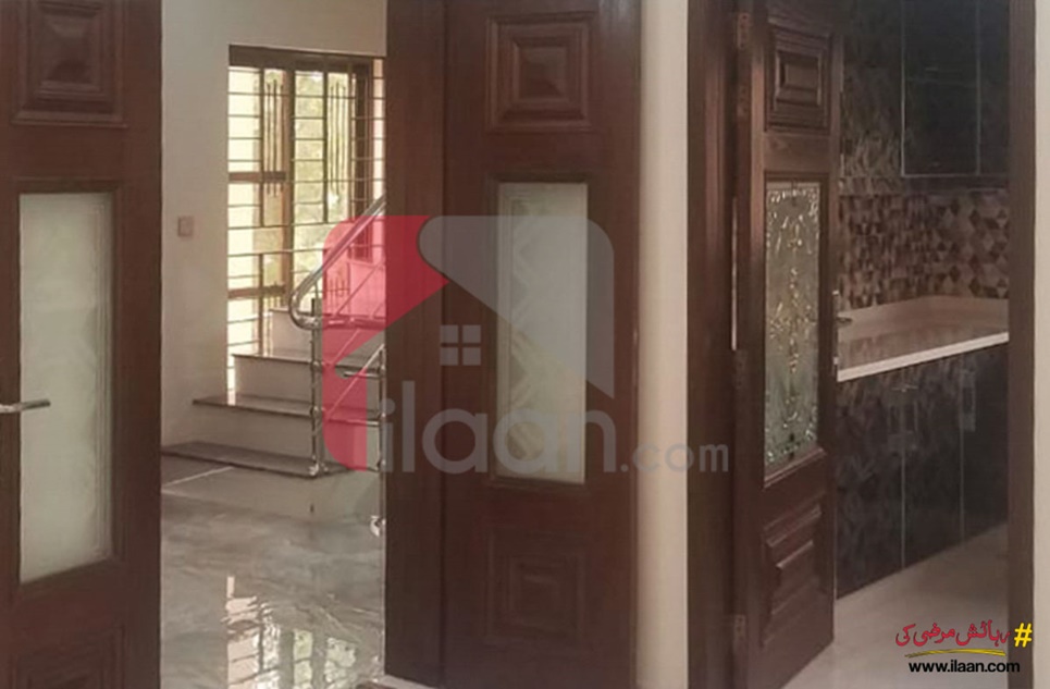 10 Marla House for Sale in Awais Qarni Block, Sector B, Bahria Town, Lahore