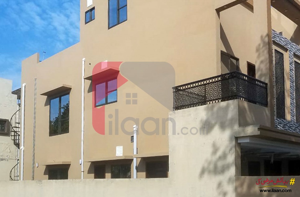 10 Marla House for Sale in Awais Qarni Block, Sector B, Bahria Town, Lahore