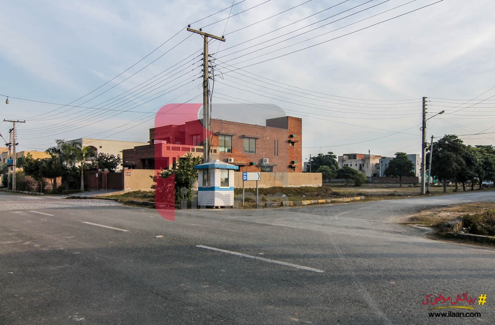 1 Kanal Plot for Sale in Block D, Phase 1, State Life Housing Society, Lahore