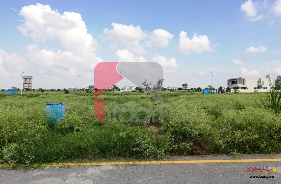 1 Kanal Plot (Plot no 190) for Sale in Block U, Phase 7, DHA Lahore