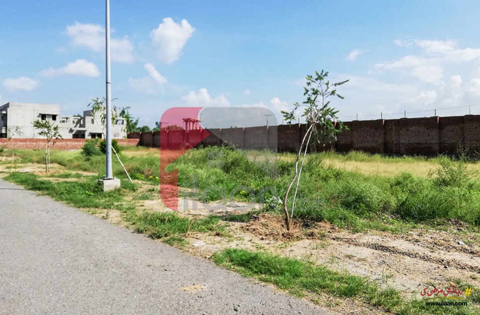 1 Kanal Plot (Plot no 657) for Sale in Block Z, Phase 7, DHA Lahore