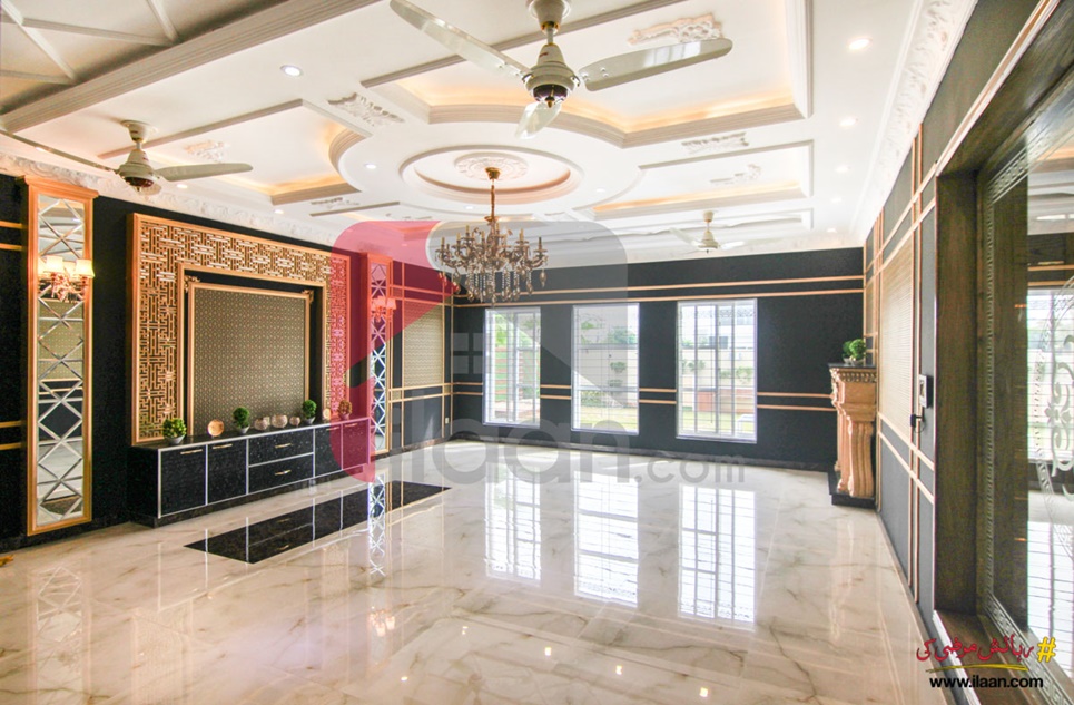 2 Kanal House for Sale in Block E1, Valencia Housing Society, Lahore