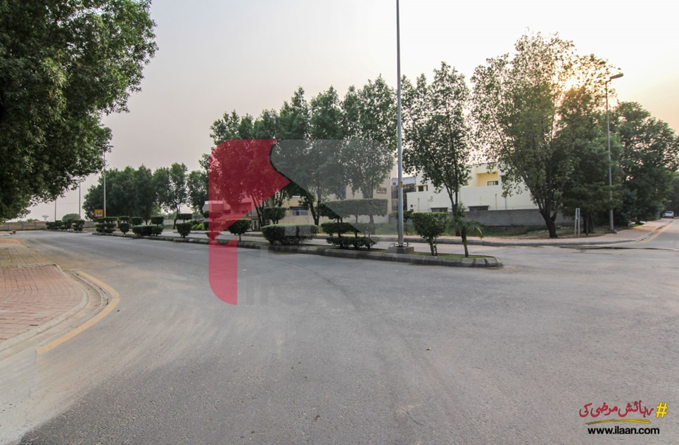 3 Marla Commercial Plot for Sale in Overseas B, Sector D, Bahria Town, Lahore