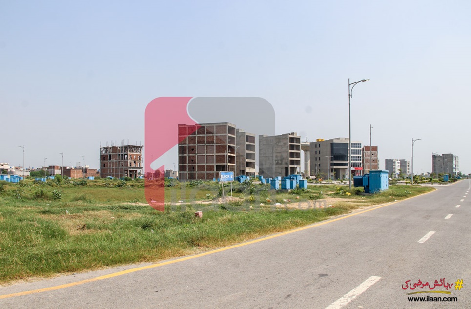 8 Marla Commercial Plot (Plot no 89) for Sale in Block B, Phase 8 - Commercial Broadway, DHA Lahore