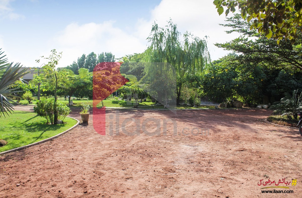 2 Acreage Farm House for Sale in Green Acres Housing Society, Lahore