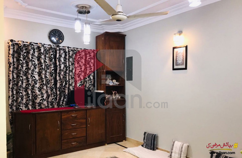 900 Sq.ft Apartment for Sale (First Floor) in Block 13-C, Gulshan-e-iqbal, Karachi