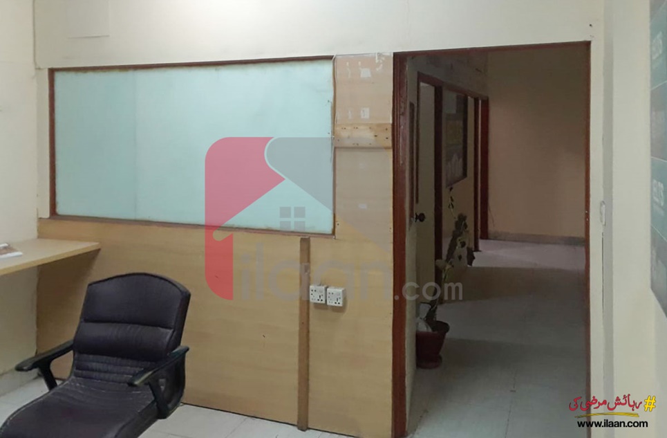 520 Sq.ft Office for Rent in Block 13-B, Gulshan-e-iqbal, Karachi
