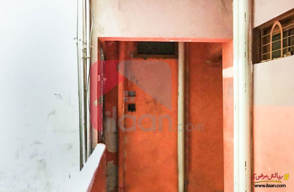 700 Sq.ft Apartment for Sale (First Floor) in Block 13-C, Gulshan-e-iqbal, Karachi