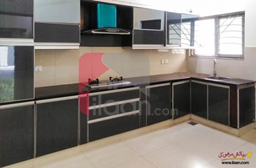 10 Marla House for Sale in Block D, Phase 6, DHA Lahore
