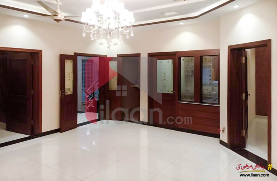 10 Marla House for Rent in Gulmohar Block, Sector C, Bahria Town, Lahore (Furnished)