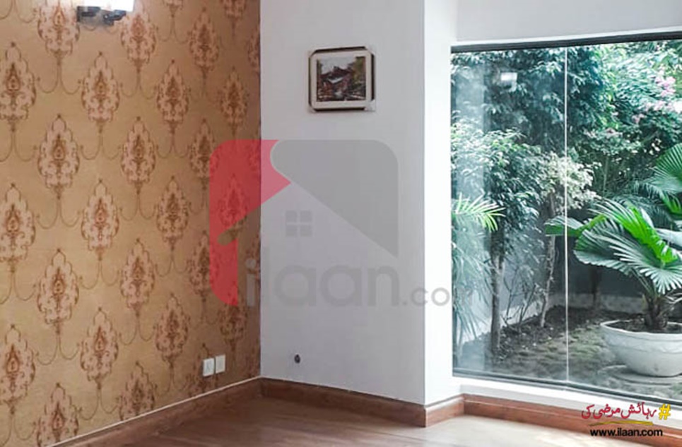 8 Marla House for Sale on Airport Road, Lahore
