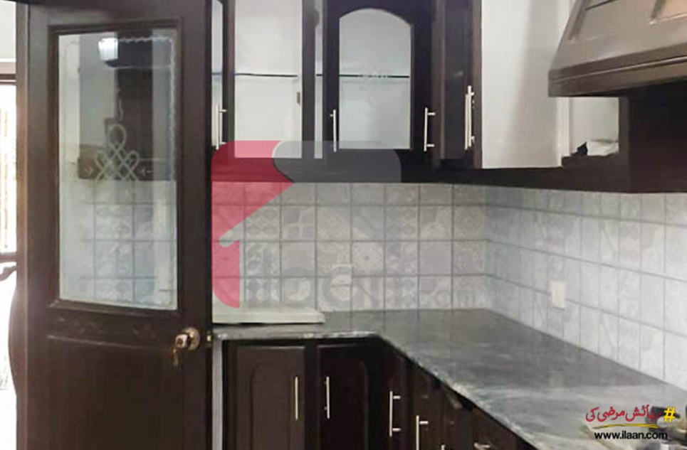 8 Marla House for Sale on Airport Road, Lahore
