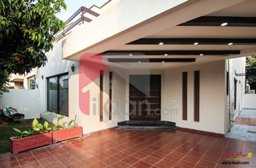 10 Marla House for Sale in Block E, Phase 5, DHA Lahore