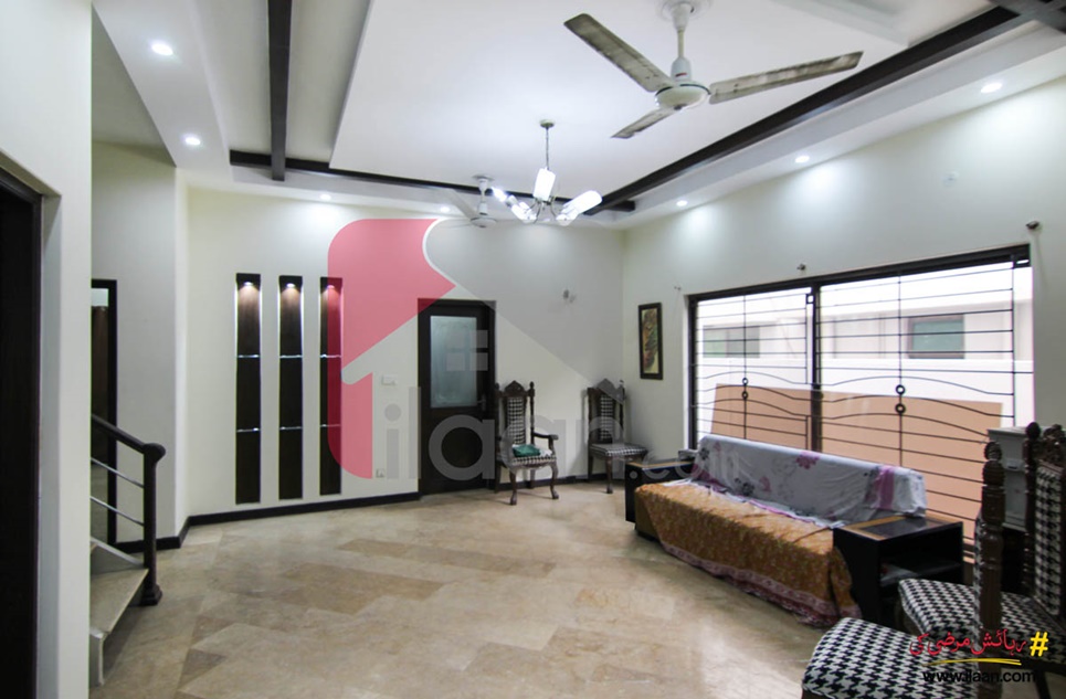 10 Marla House for Sale in Block E, Phase 5, DHA Lahore