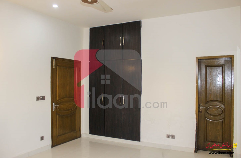 10 Marla House for Sale in Block L, Phase 5, DHA Lahore