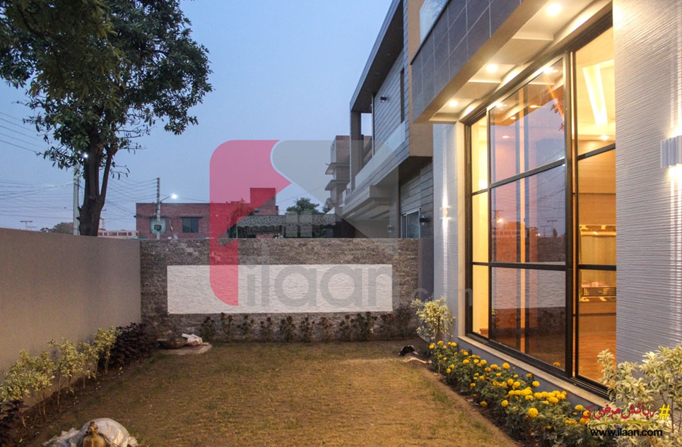 1 Kanal House for Sale in Block D, Phase 1, State Life Housing Society, Lahore (Furnished)