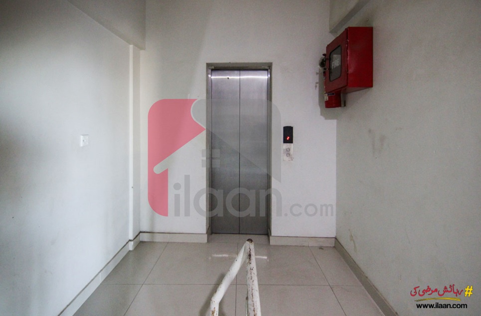 640 Sq.ft Office for Sale in Small Bukhari Commercial Area, Phase 6, DHA Karachi (Furnished)