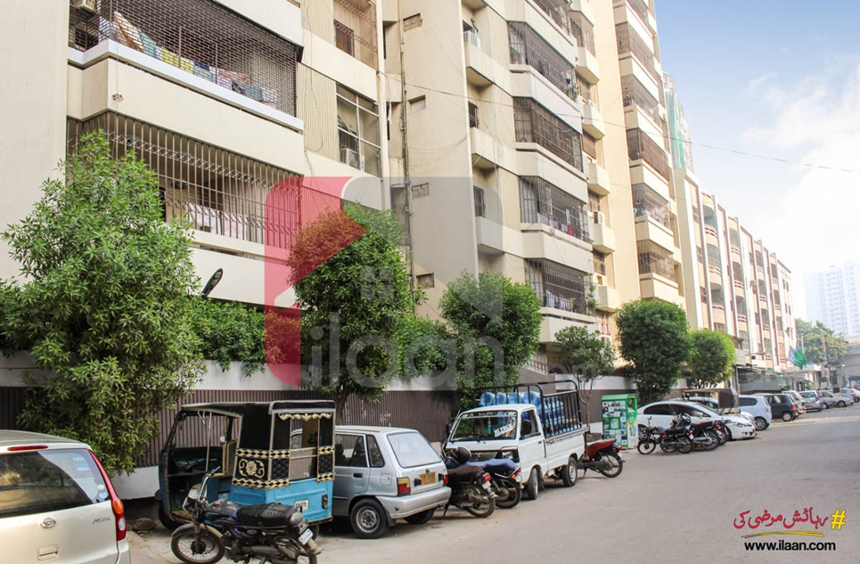 1800 Sq.ft Apartment for Sale in Clifton, Karachi