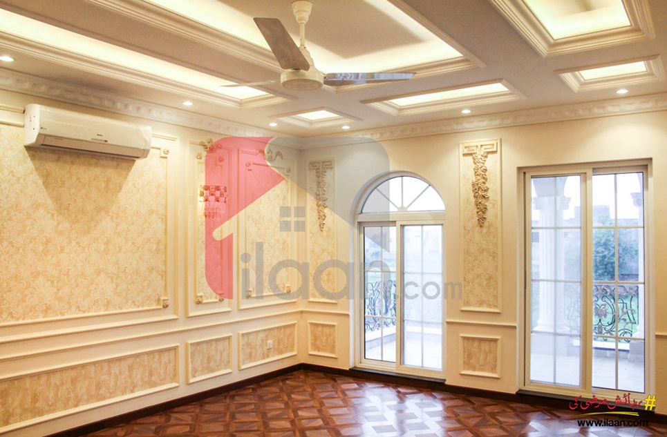 2 Kanal House for Sale in Block D, Phase 6, DHA Lahore