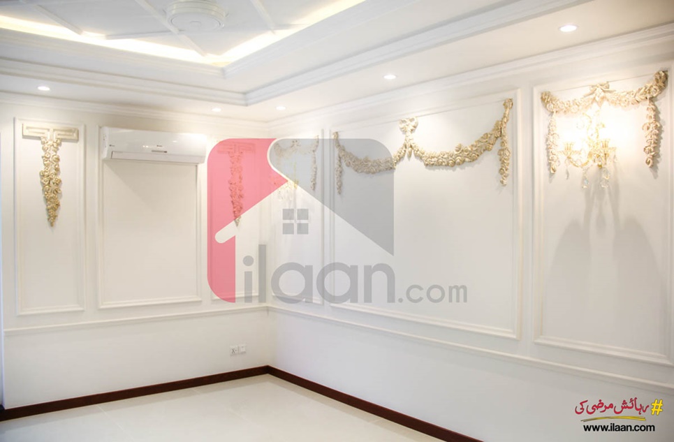 2 Kanal House for Sale in Block D, Phase 6, DHA Lahore